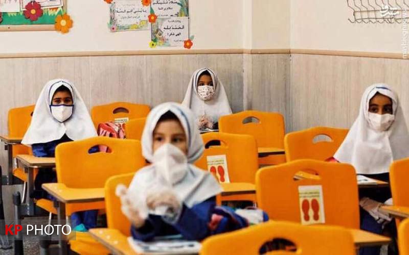 وضعیت فعالیت مدارس آذربایجان غربی در سیر صعودی امیکرون