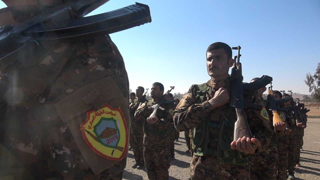 کشته‌شدن یک عضو داعش در درگیری مسلحانه با SDF در شرق دیرالزور