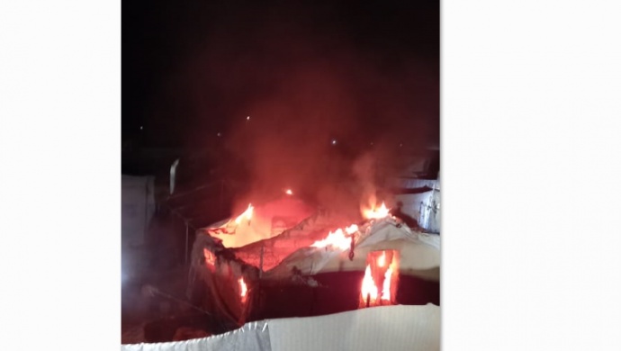 آتش سوزی عمدی در اردوگاه الهول