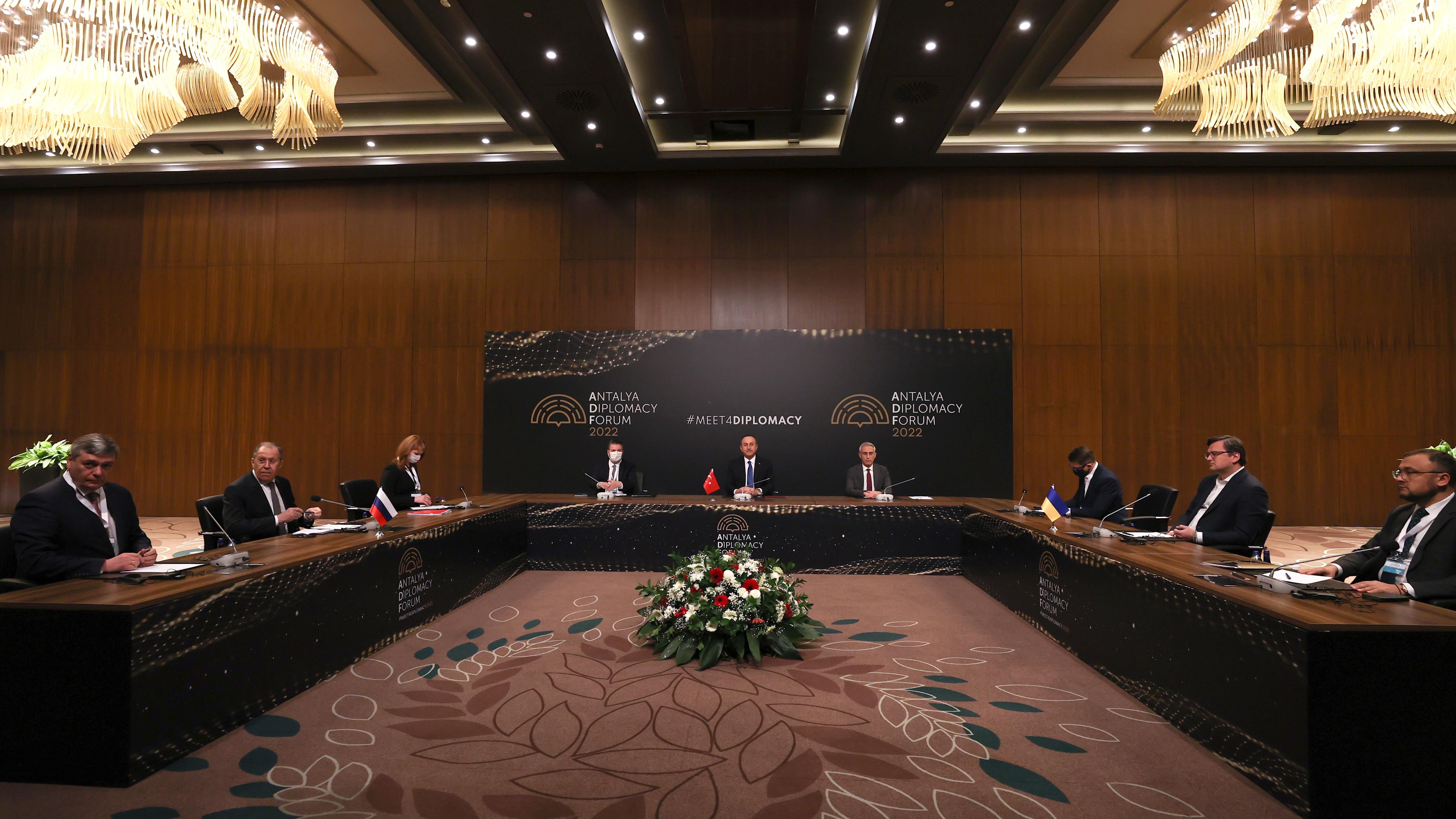 دومین اجلاس مجمع دیپلماسی آنتالیا برگزار شد