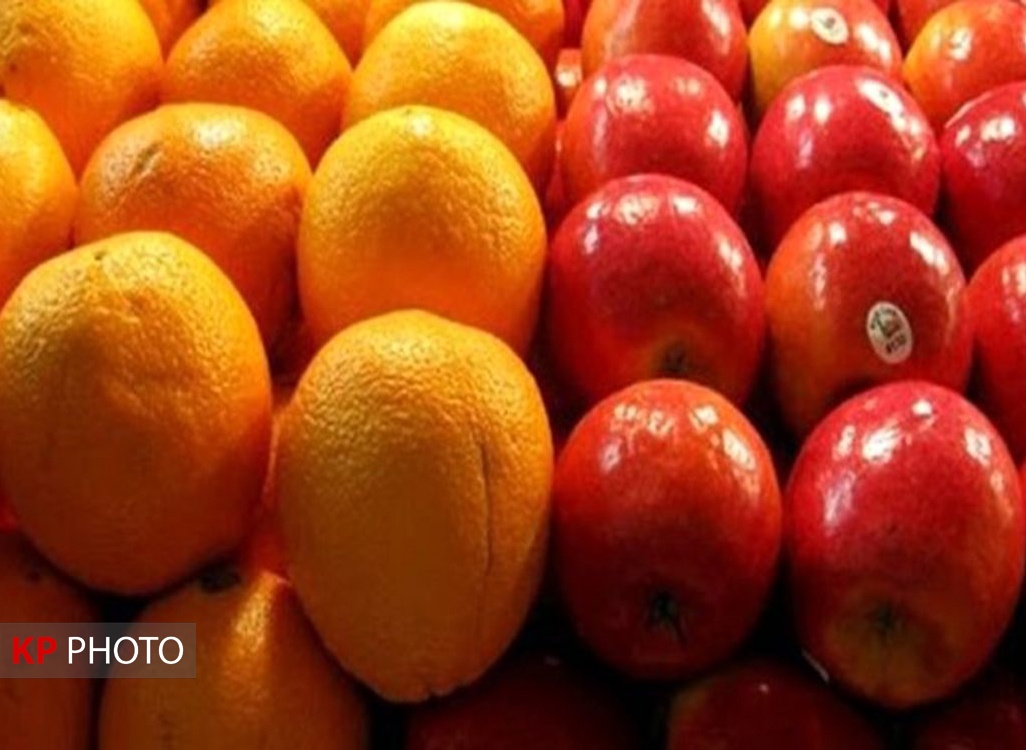 877 تن میوه شب عید در کردستان توزیع شد