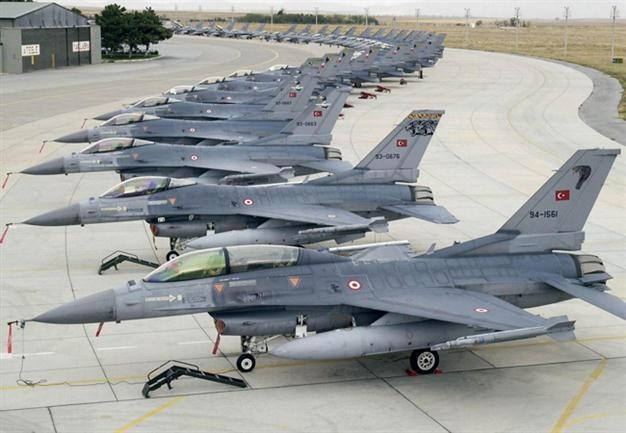 تمایل دولت بایدن برای فروش جنگنده اف ۱۶ به ترکیه