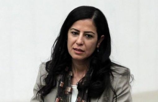 آیلا آکات آتا نماینده در بند HDP به کرونا مبتلا شد 
