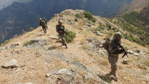 Two Turkish soldiers killed in operation against PKK in Duhok