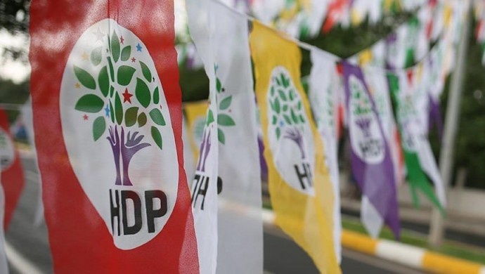 ده تن از اعضای فعال HDP به زندان افتادند