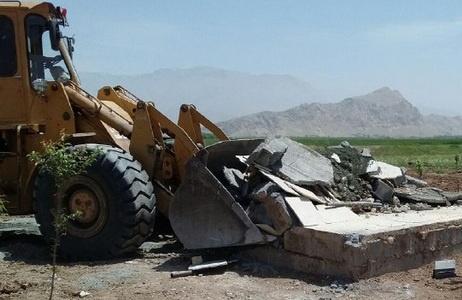 تخریب 24 مورد ساخت و ساز غیرمجاز  در اراضی کشاورزی  کرمانشاه