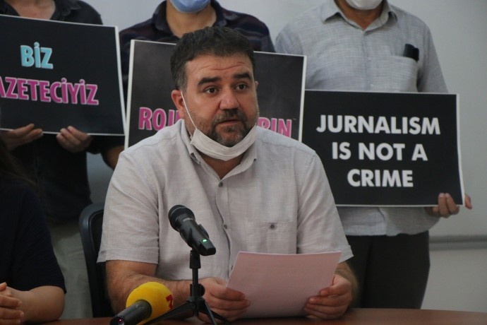 بازداشت روزنامه نگاران کرد در دیاربکر ادامه دارد