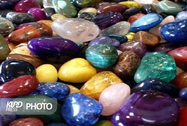 آذربایجان غربی می تواند 10 درصد سنگ های تزئینی دنیا را تولید کند