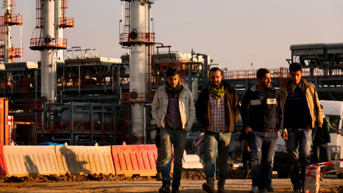 Iraqi Kurds decry 'unjust pressure' from Baghdad in oil row