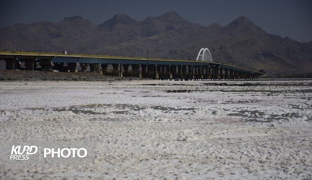 تصمیم دوباره وزارت نیرو برای  رهاسازی آب به دریاچه ارومیه!