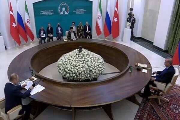 Iran, Russia and Turkey presidents discuss Syria in Tehran meeting