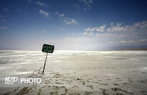 ۲۱۵ میلیارد تومان به احیای دریاچه ارومیه اختصاص یافت