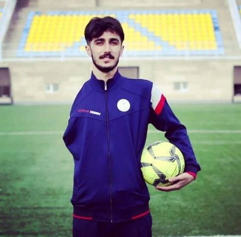 دعوت فوتبالیست مهابادی به اردوی تیم ملی/ ناکامی بسکتبالیست های نوجوان