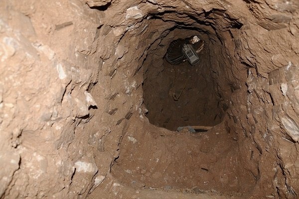 کشف یک تونل مخفی داعش در کمپ الهول
