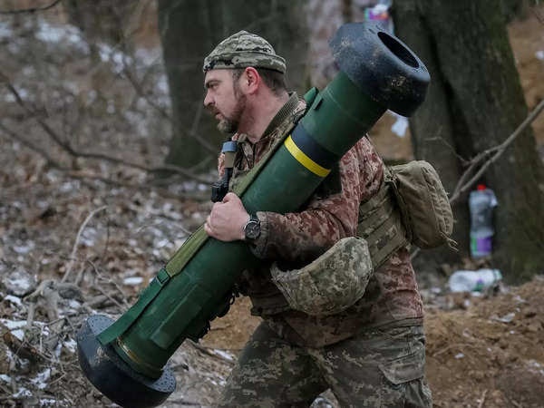 علاقه‌مندی کردهای سوریه به موشک‌اندازهای های ضد تانک هدیه غرب به اوکراین
