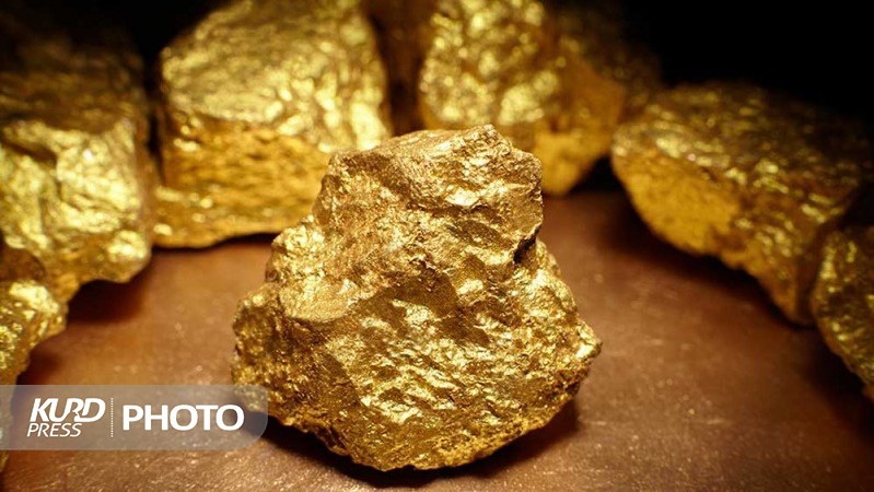 ١٩٥ تن ذخیره طلای کشف شده در آذربایجان غربی/استقرار 3 زون اکتشافی ایران در استان