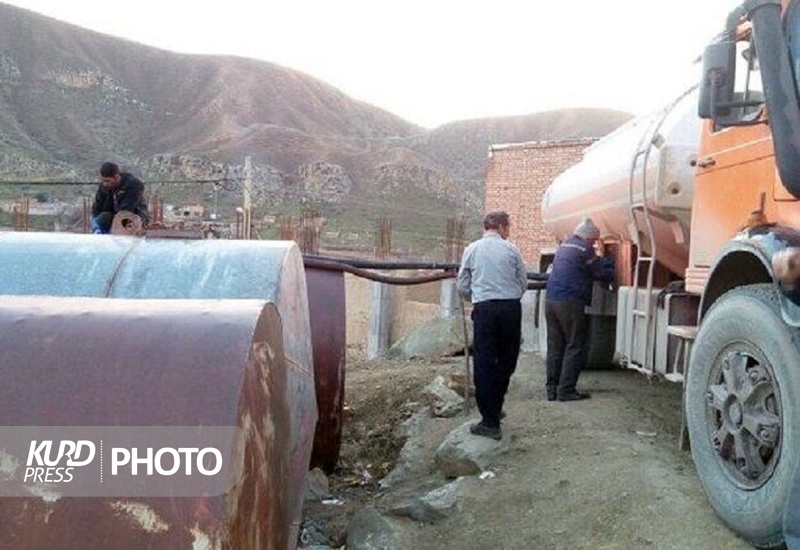 ارسال 4 میلیون لیتر نفت سفید به روستاهای سخت گذر کردستان