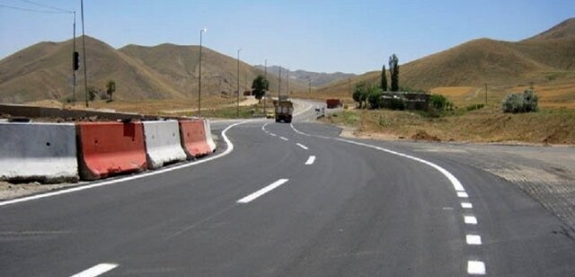 شناسایی نقاط حادثه خیز در راه های آذربایجان غربی / جاده ها در طول زمستان مدیریت شوند