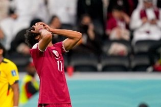 قطر اولین میزبان بازنده ادوار جام جهانی