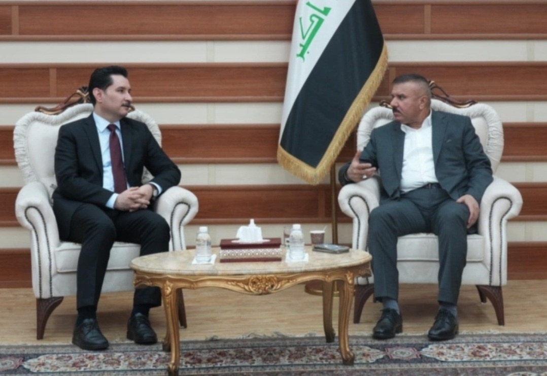 معاون رئیس مجلس عراق و وزیر کشور مشکلات نیروهای پلیس شنگال را بررسی کردند