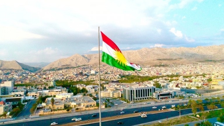 اتحادیه میهنی  به گونه‌ای عمل می‌کند که گویا  سیستم دو مدیرتی در اقلیم کردستان  وجود دارد