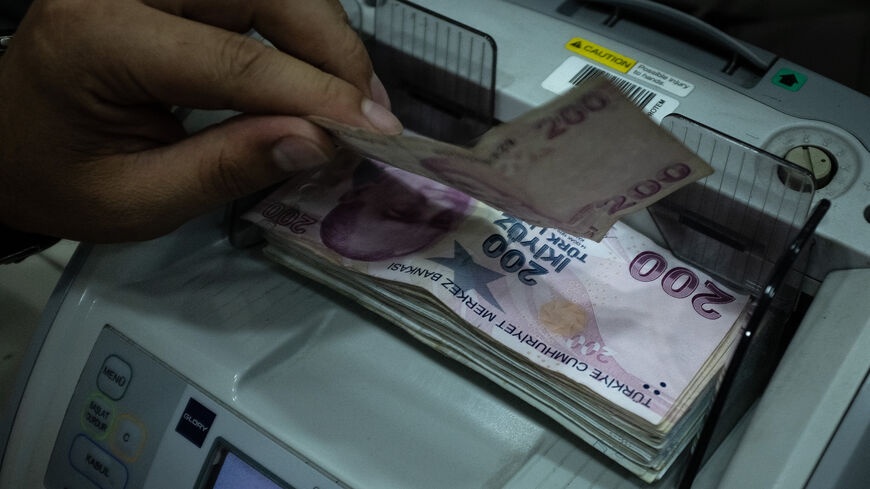 Turkey's inflation slows most in December in a boost to Erdogan / Mustafa Sonmez