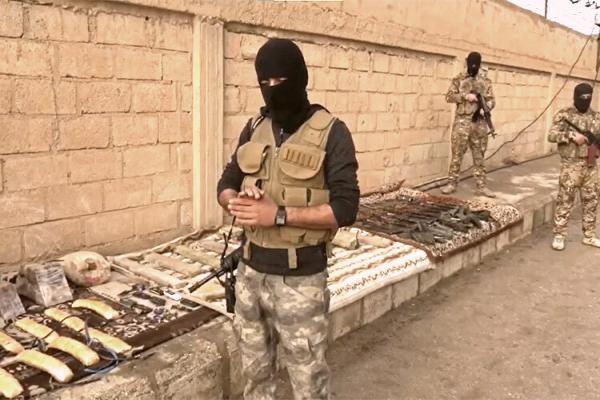 کشف یک انبار سلاح و مهمات داعش در قامشلو توسط SDF