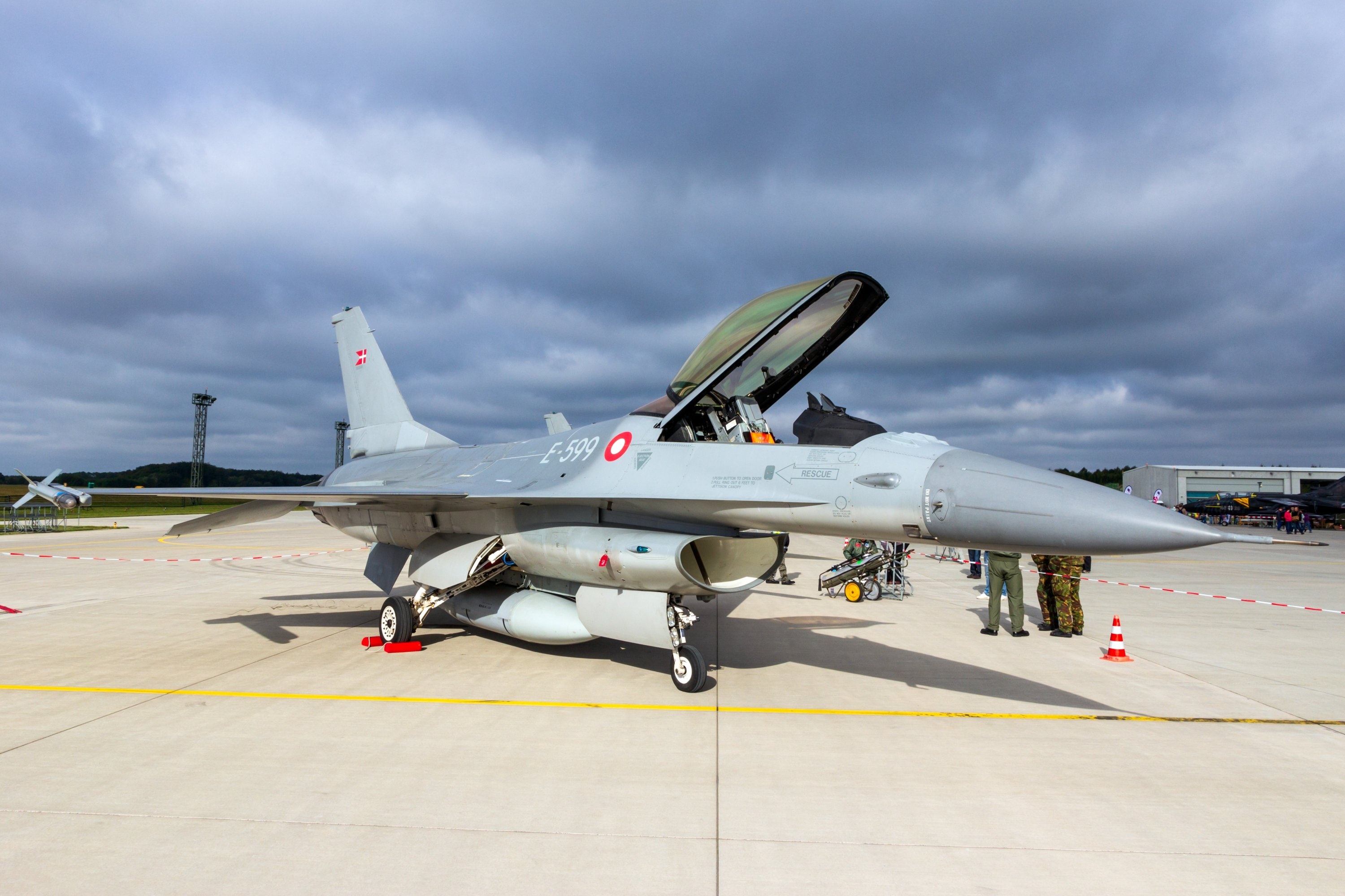 تا ترکیه رفتار خود را در زمینه حقوق بشر اصلاح نکند، به مخالفت با فروش F-16 ادامه می دهیم