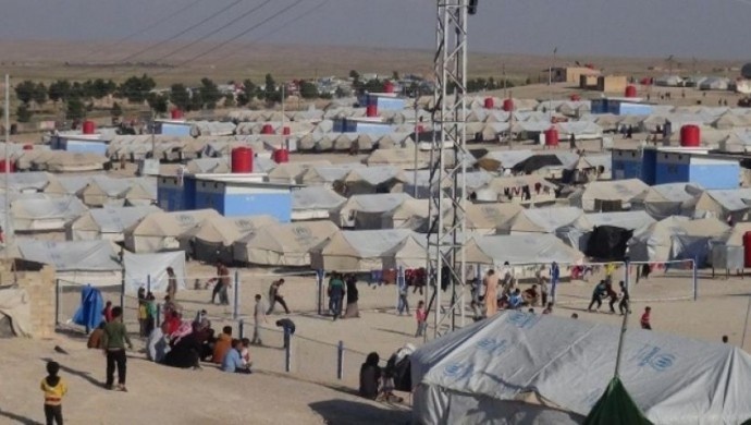 انتقال 150 خانواده از اردوگاه هول به موصل