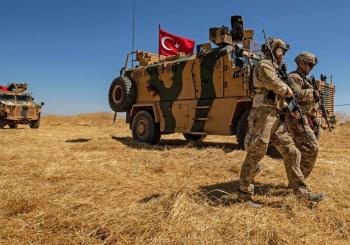 اولین گشت مشترک نظامی ترکیه و‌ روسیه پس از آغاز سال جدید میلادی در کوبانی