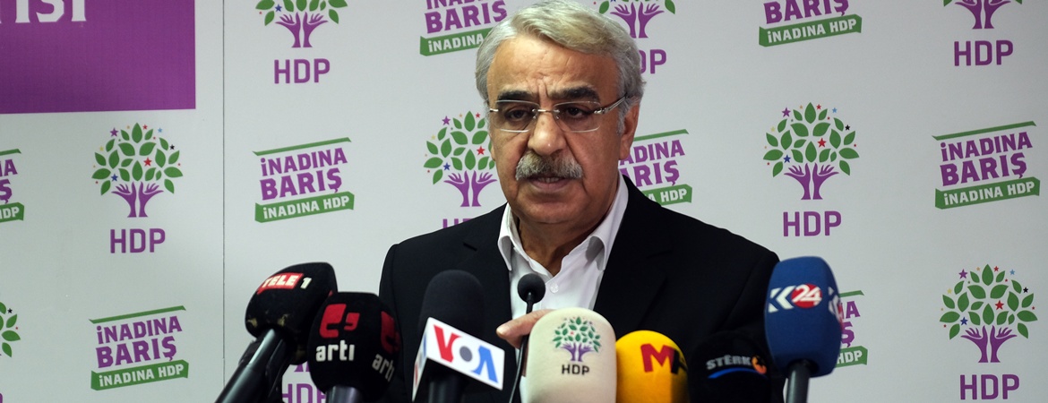 انحلال HDP دخالت حکومت در روند انتخابات و استفاده ابزاری حکومت از نهاد قضائی علیه HDP است