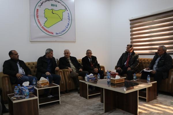 دیدار هیئتی از حزب کمونیست متحد سوریه  با هیئت رئیسە مجلس سوریه دموکراتیک
