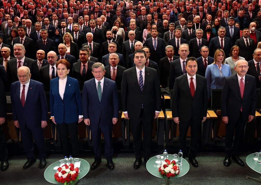 Turkey’s opposition bloc edging ahead of Erdogan's alliance - Poll
