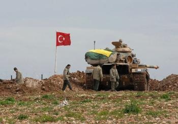 ادامه حملات توپخانه‌ای سنگین ترکیه و متحدانش به مواضع کردها در شمال سوریه