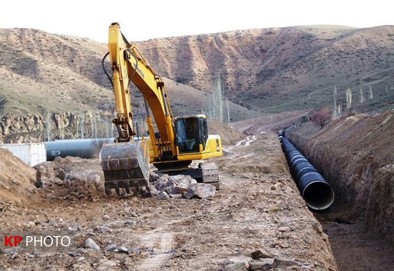 ۳۹۳ کیلومتر خط انتقال و شبکه آبرسانی در کردستان اجرا شد