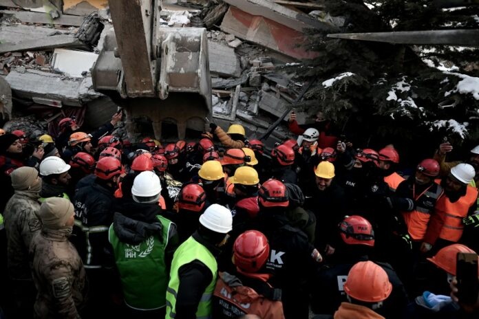Miracle rescues as Turkey-Syria earthquake deaths pass 28,000