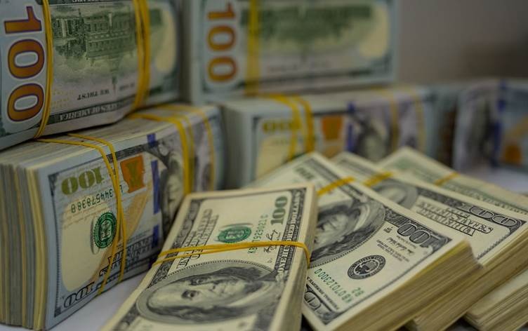 بانک مرکزی عراق مبلغ ۱۶۶میلیون دلار به بازار تزریق کرد