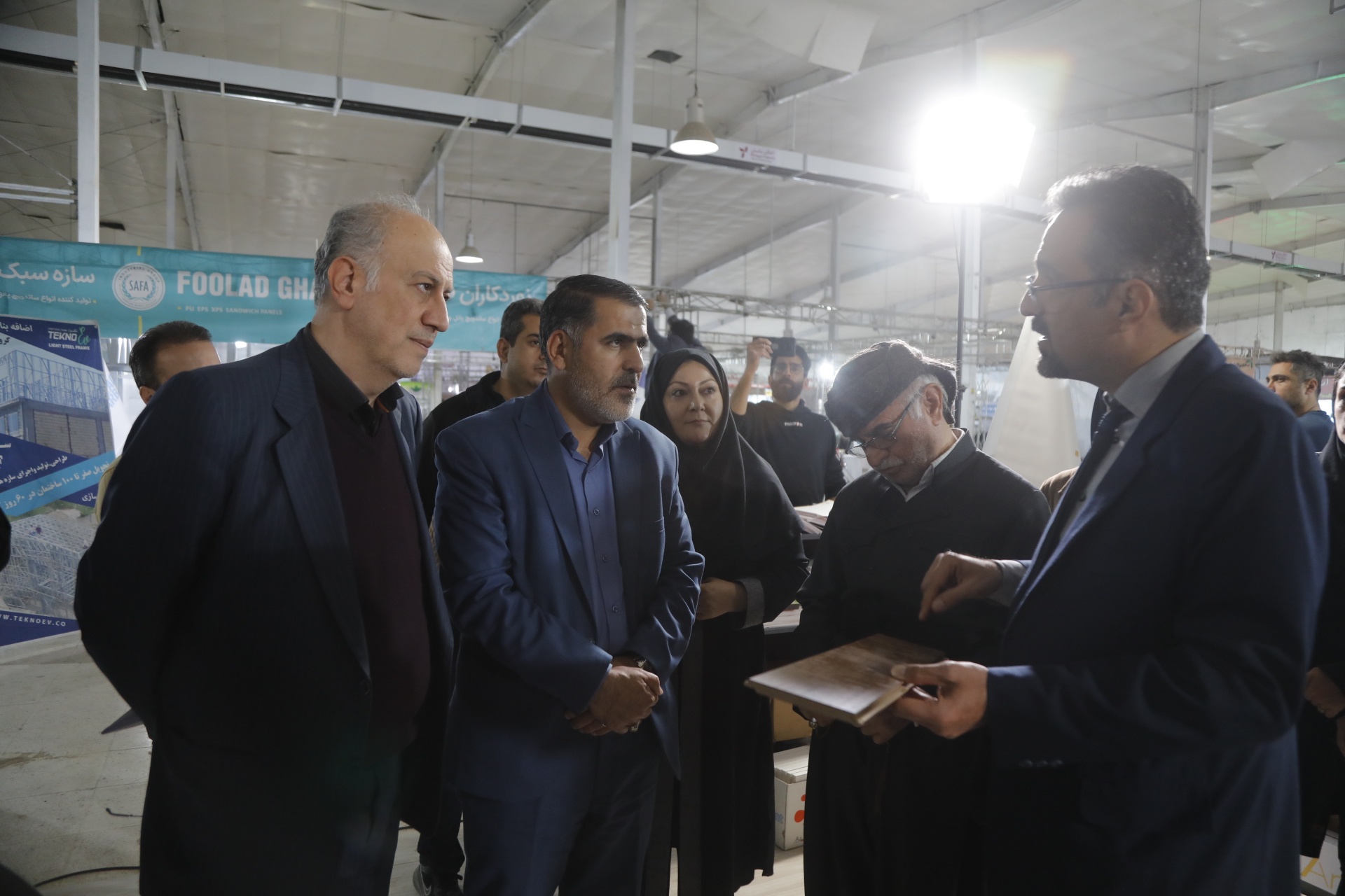 افتتاح هفدهمین نمایشگاه صنعت ساختمان در کردستان