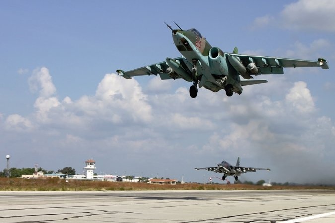 آزار آمریکایی ها توسط هواپیماهای روسی در منطقه تحت کنترل کردهای سوریه