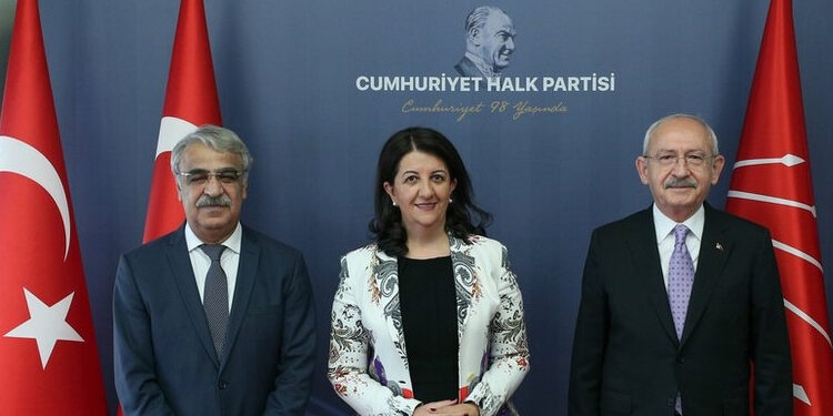 قلیچدار اوغلو 18 مارس با رهبران HDP دیدار می کند