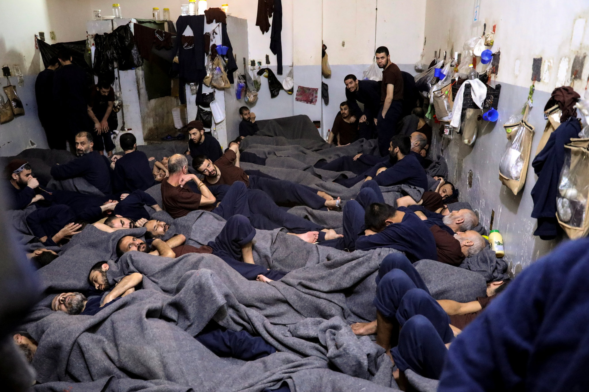 کردهای سوریه 2000 تروریست خارجی را زندانی کرده اند