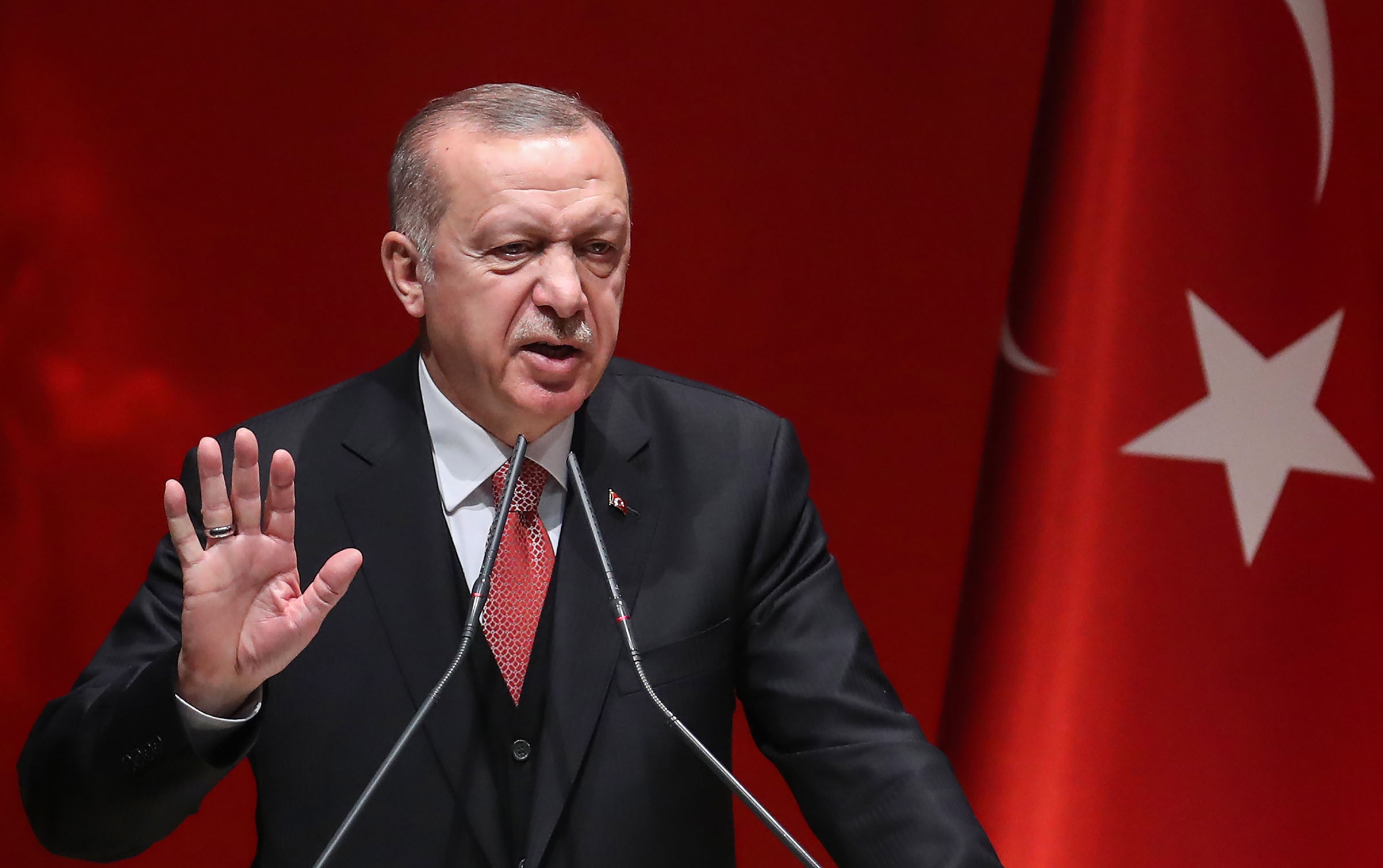 How does Erdogan get away with it all? / Cengiz Candar