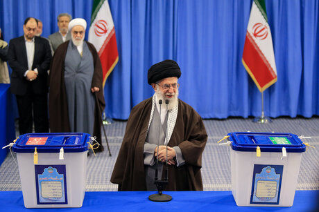 Supreme Leader says elections guarantee national interests