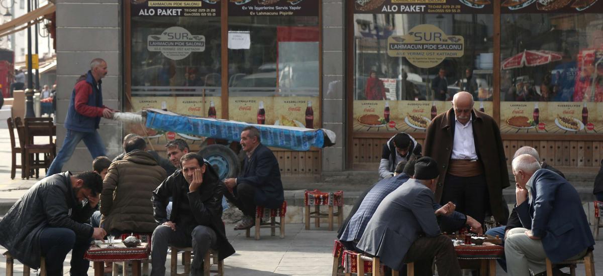 No tests, no doctors, no civil society, no precautions in Kurdish cities/ Nurcan Baysal 