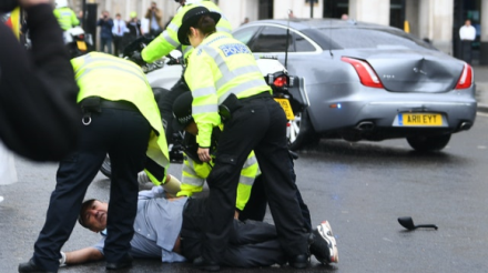 Kurdish citezen's protest lead to Britain PM's car crash Kurdish citezen's protest lead to Britain PM's car crash