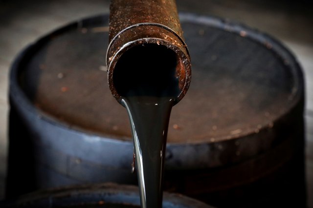 Can Syria's Kurds reel in Turkey with profits from American oil deal? / Amberin Zaman