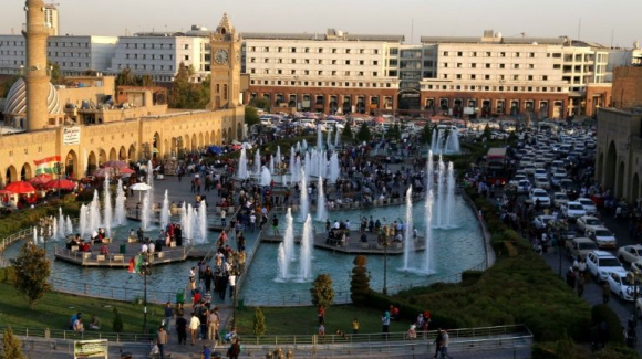 Economic crisis pushes Kurds to seek shelter in villages