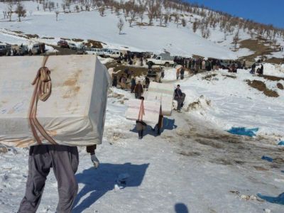 آیین‌نامه‌ کولبری برای تامین معیشت مرزنشینان، نیازمند همفکری بیشتر است
