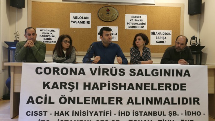 سازمان های مدنی ترکیه خواستار آزادی مشروط زندانیان شدند