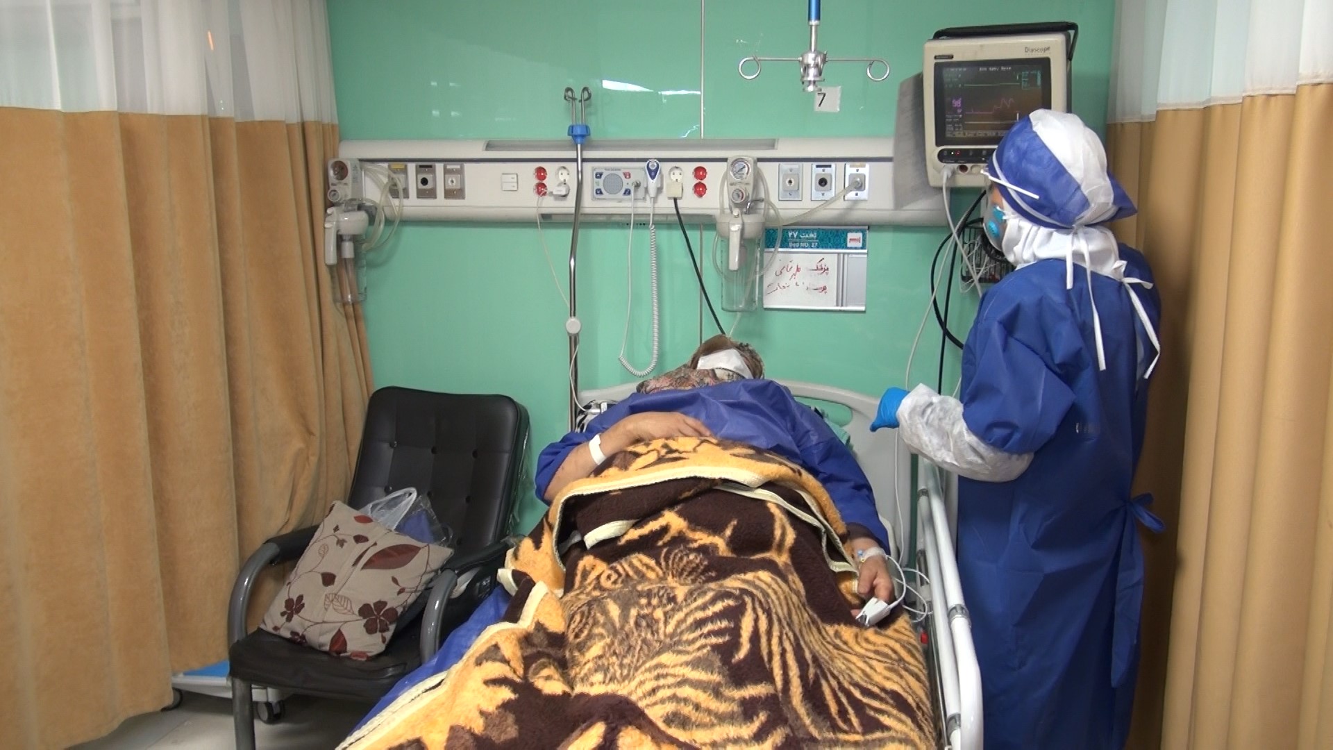 روند نگران کننده افزایش مبتلایان کرونا در آذربایجان غربی/ مرگ 21 بیمار 
